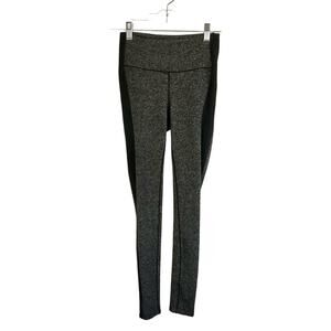 New Balance Women's Size Small Gray & Black Leggings High Rise Athleisure